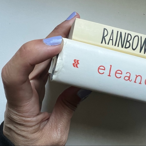 📚 2 Rainbow Rowell Books-Eleanor & Park/ Attachments - Picture 11 of 11
